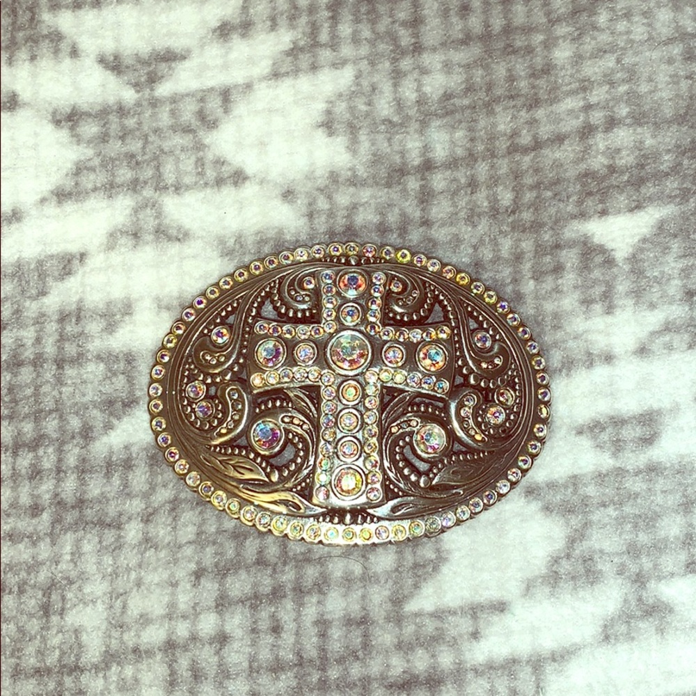 JUSTIN BRAND CROSS AND RHINESTONE BELT BUCKLE